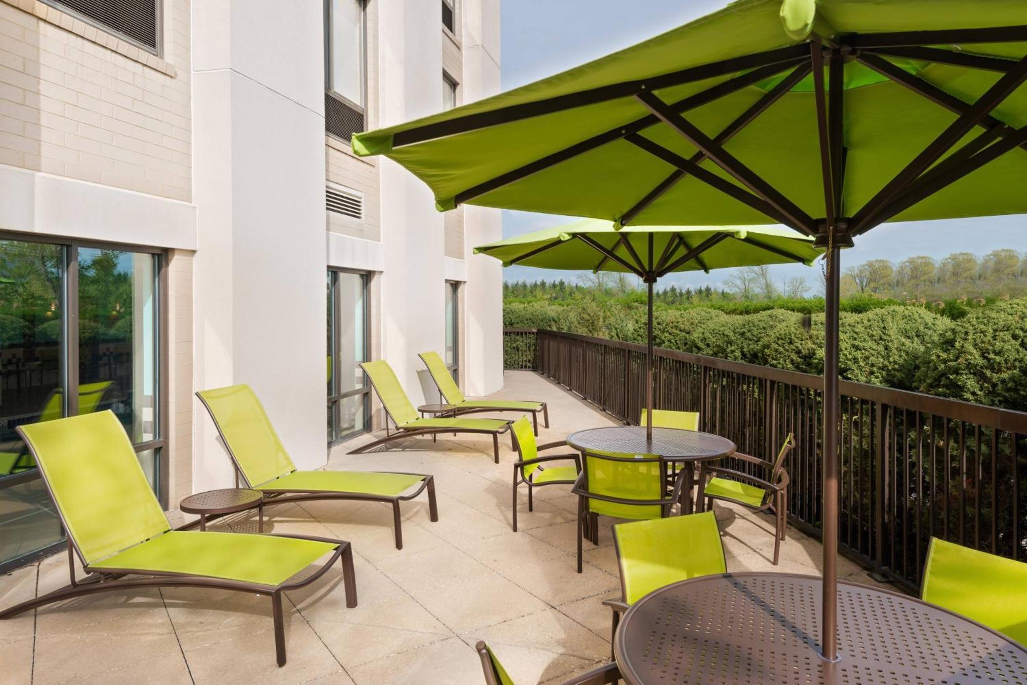 Springhill Suites By Marriott Cleveland Solon Экстерьер фото