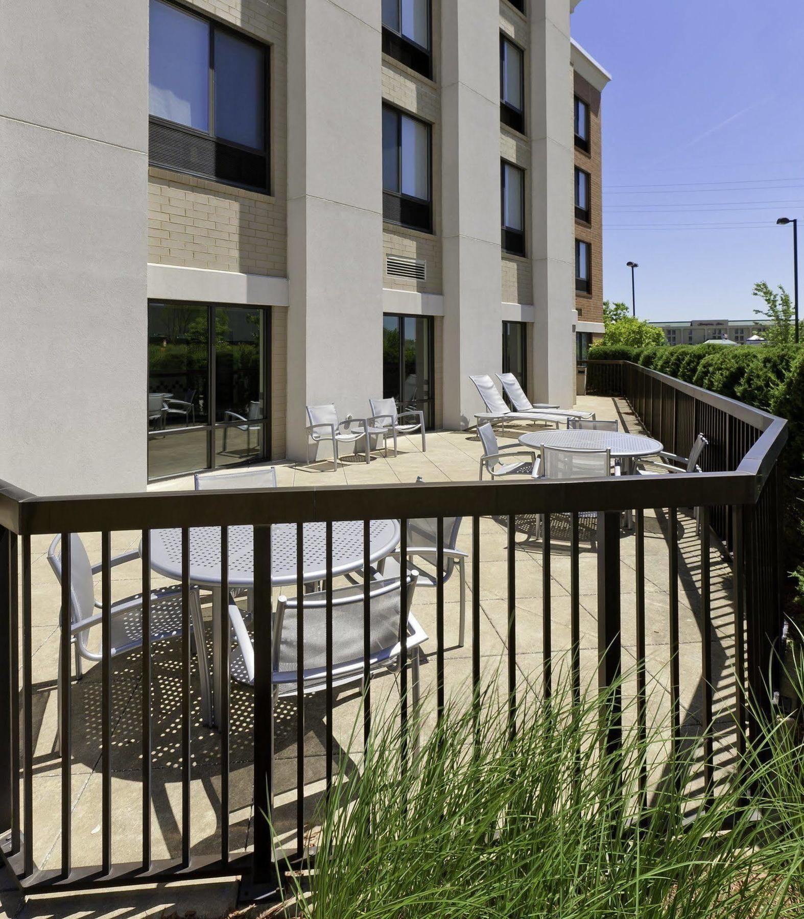 Springhill Suites By Marriott Cleveland Solon Экстерьер фото