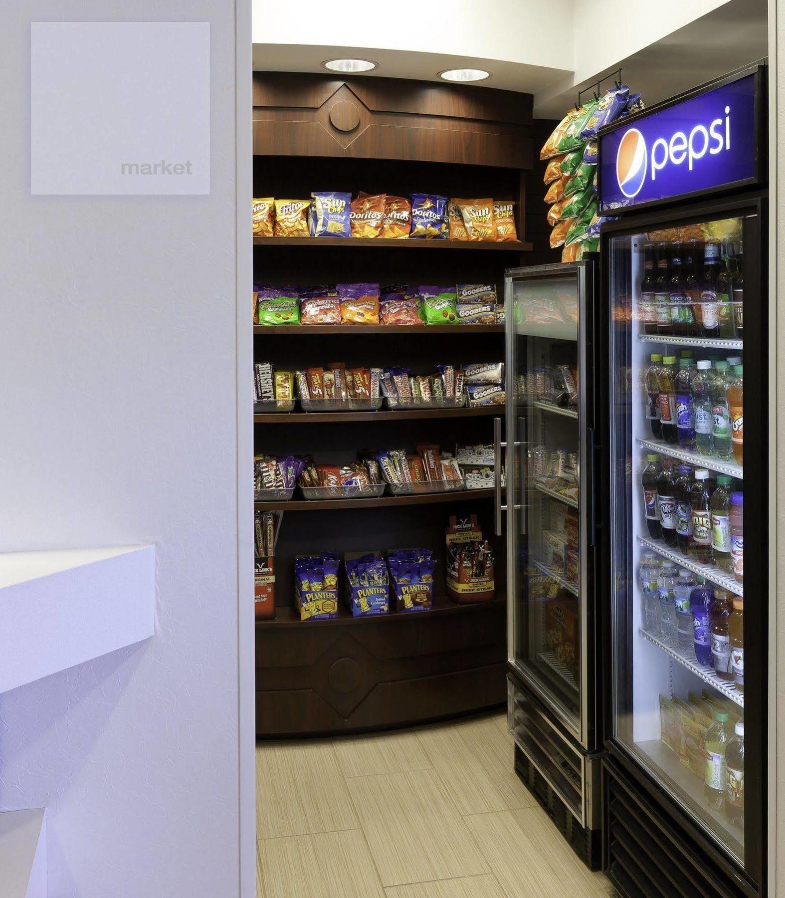 Springhill Suites By Marriott Cleveland Solon Экстерьер фото